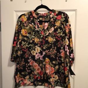 Zara Basic Flower Top NWT